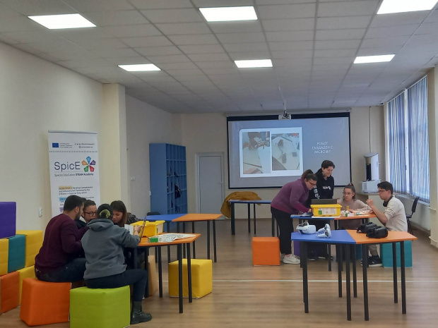 Кликни за увеличение 352149621-152976174435294-7986791553744238588-n-jpg-7dlj